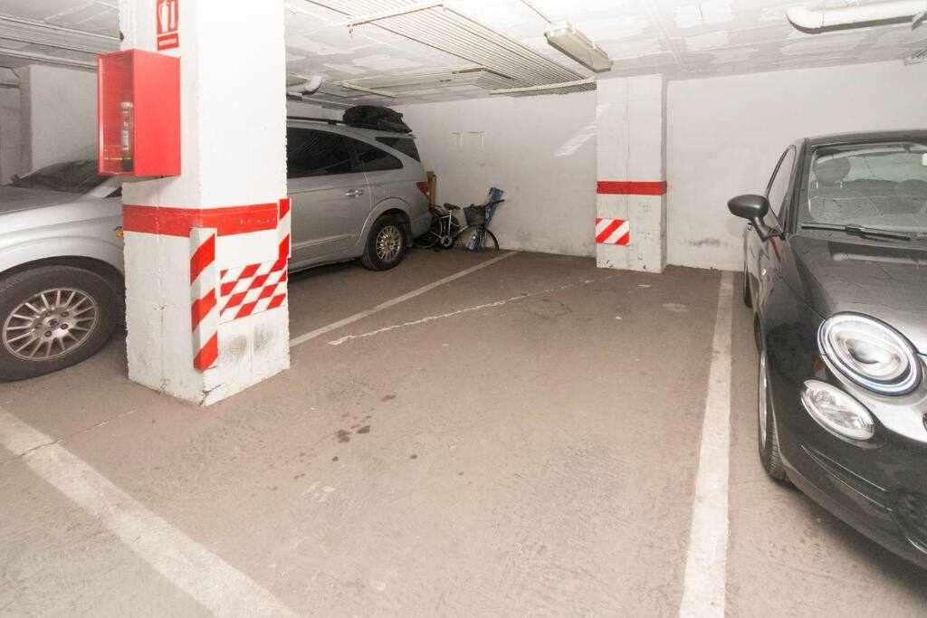 Miramar Junto Al Recinto Ferial De