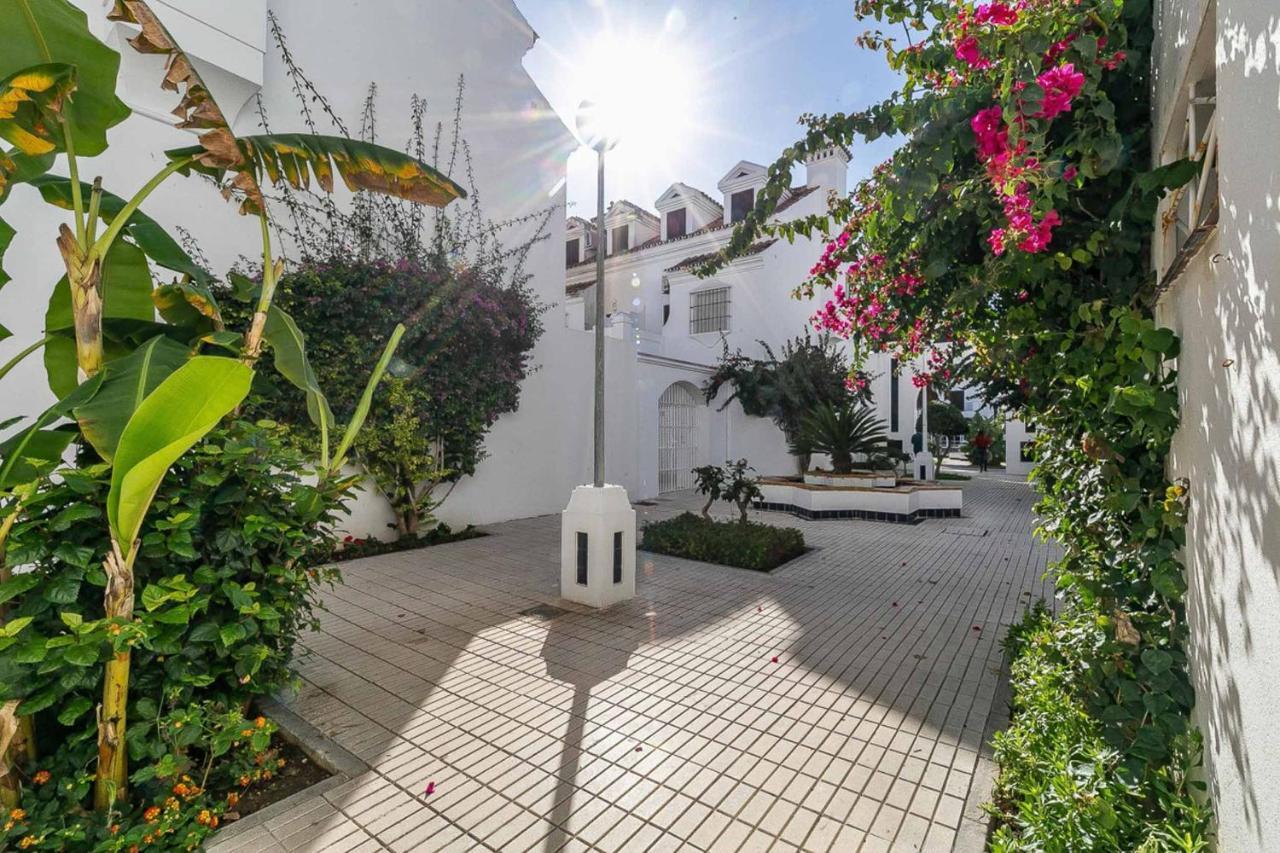 Sur Astigi Vista Mar Apartment