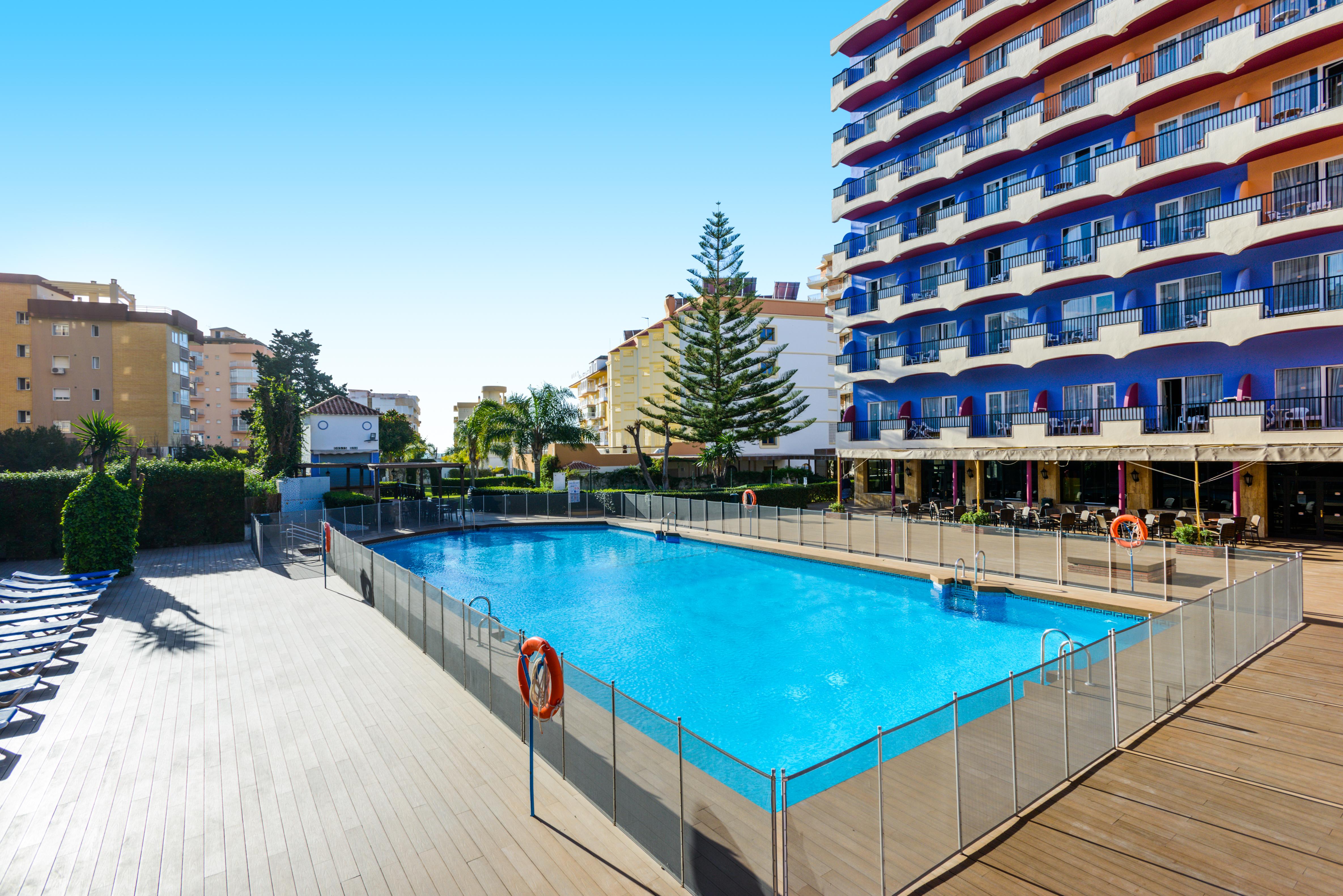 Monarque Park Hotelli 4*