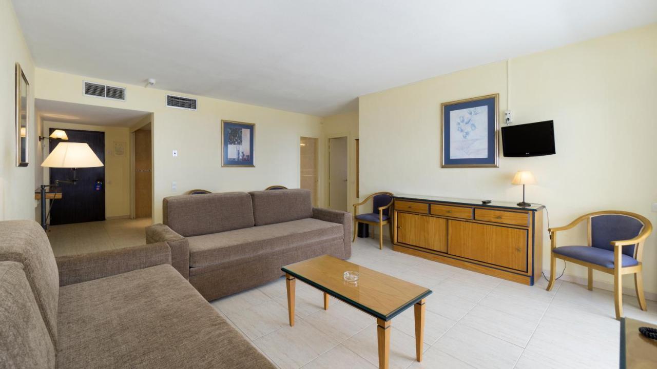 Pyr Aparthotel Fuengirola