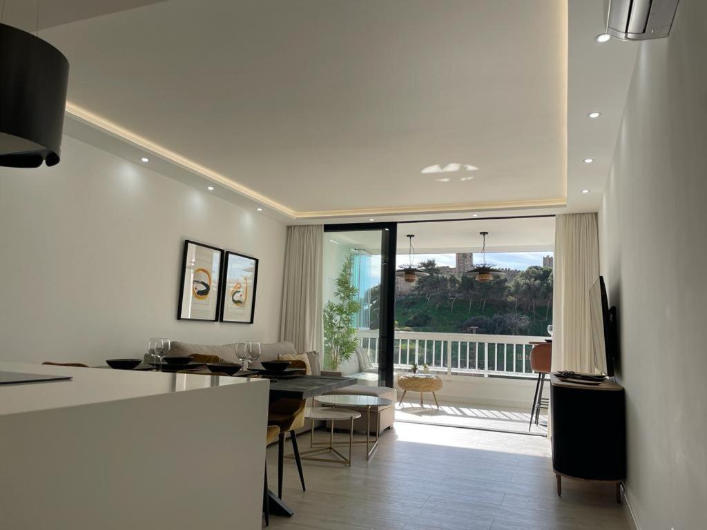 Piso En Castillo Sohail Apartment Fuengirola