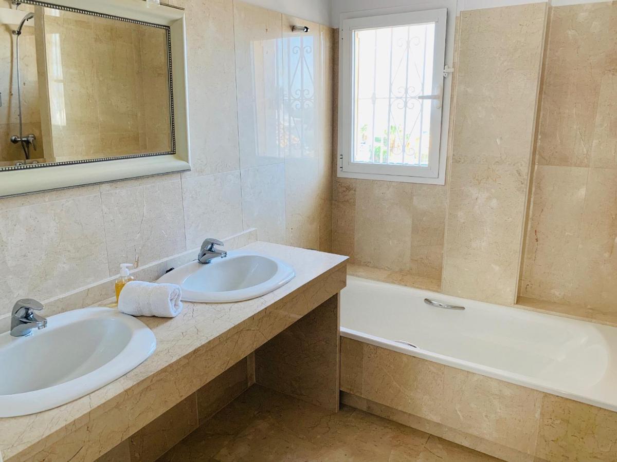 Villa Beautiful Walking Distance To El Faro Fuengirola