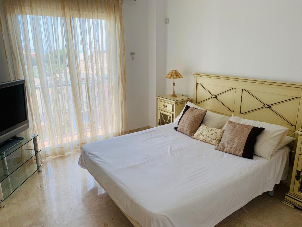 Beautiful Walking Distance To El Faro Villa Fuengirola
