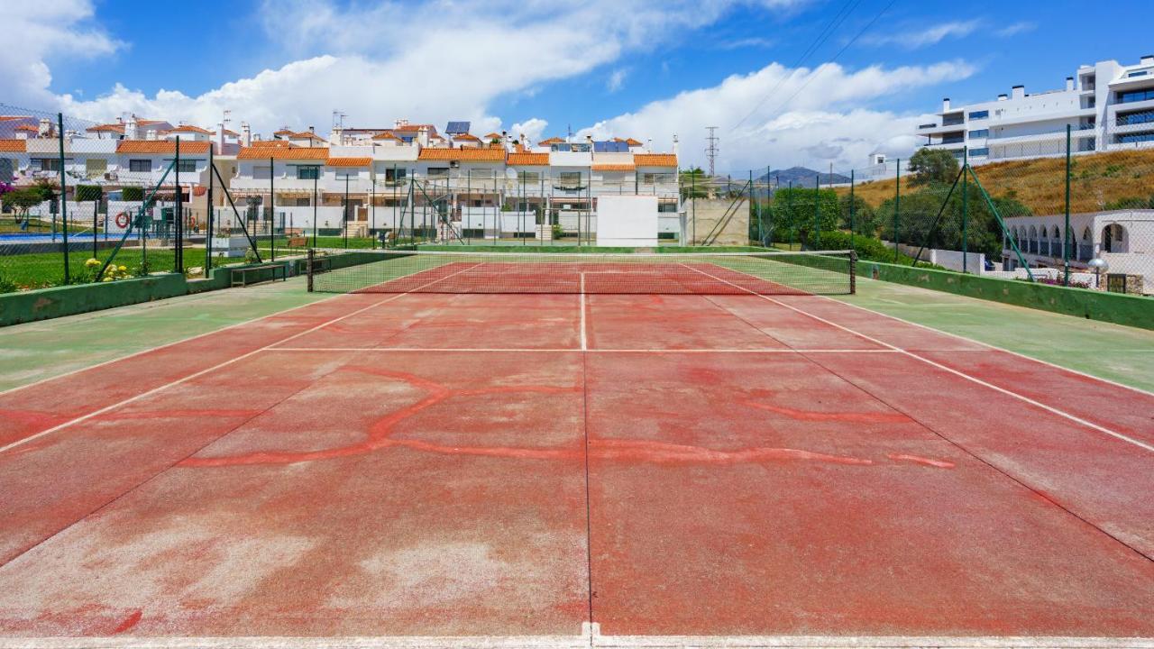 Cozy Terrace With Pool In By Costarentals - Ref 206 Apartamento *