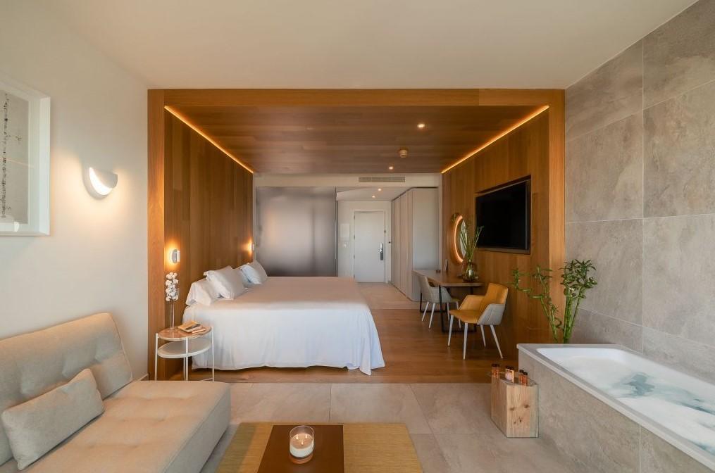 Hotel Leiro Residences