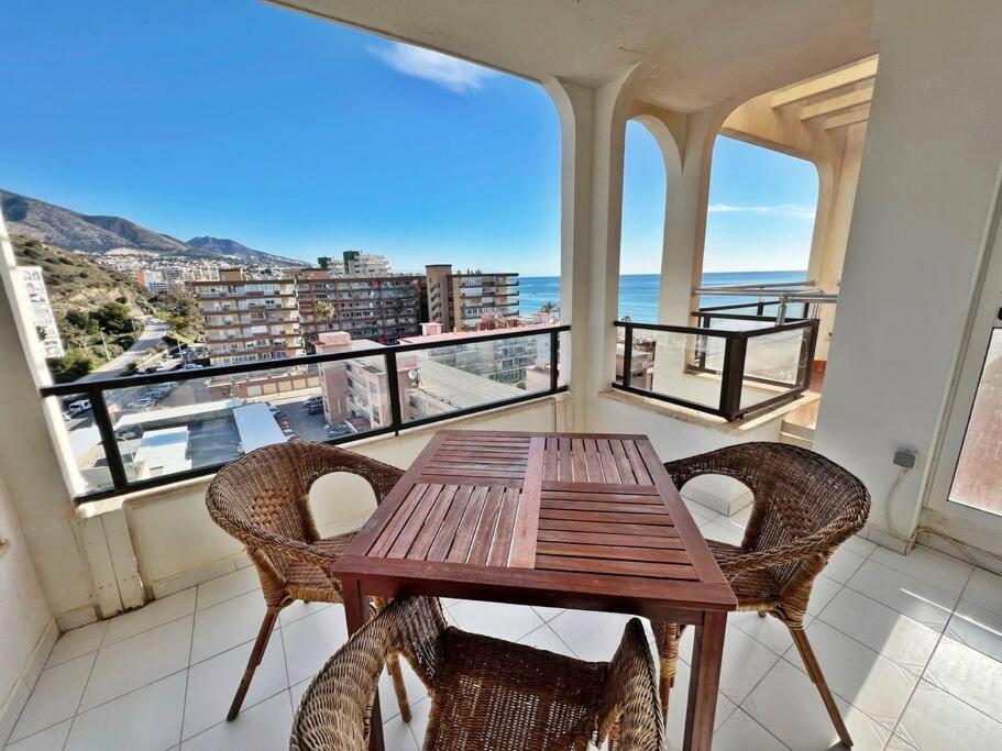 Bonito Atico En Primera Linea De Playa Con Piscina Apartamento *
