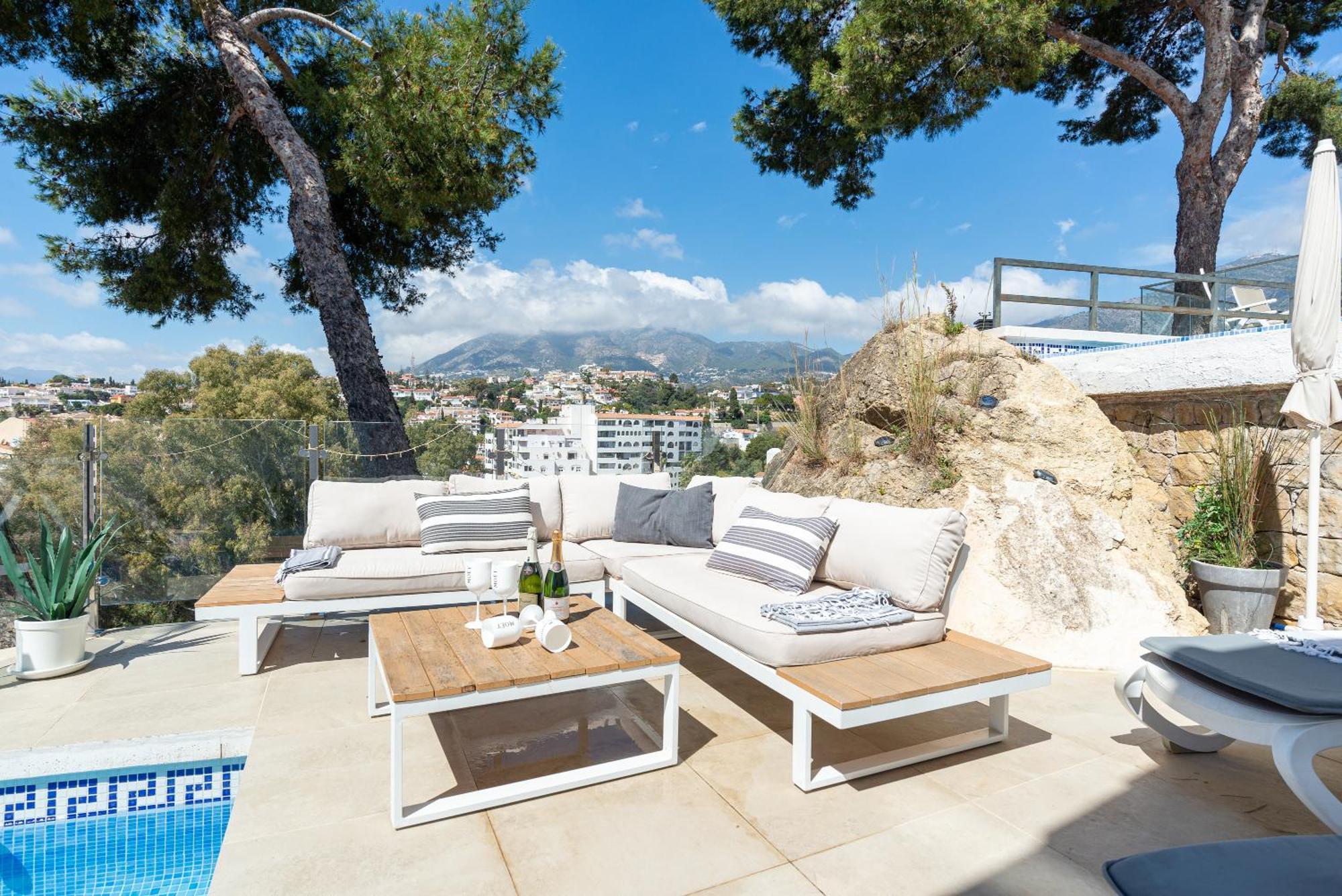 Modern Townhouse With Stunning View Casa de férias Fuengirola