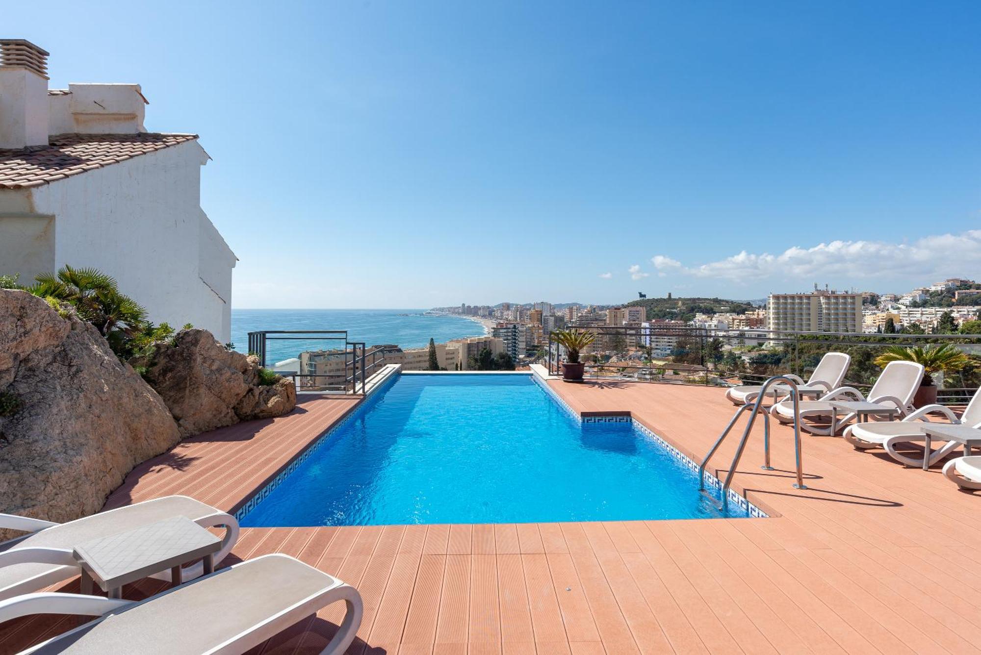 Modern Townhouse With Stunning View Casa de férias Fuengirola