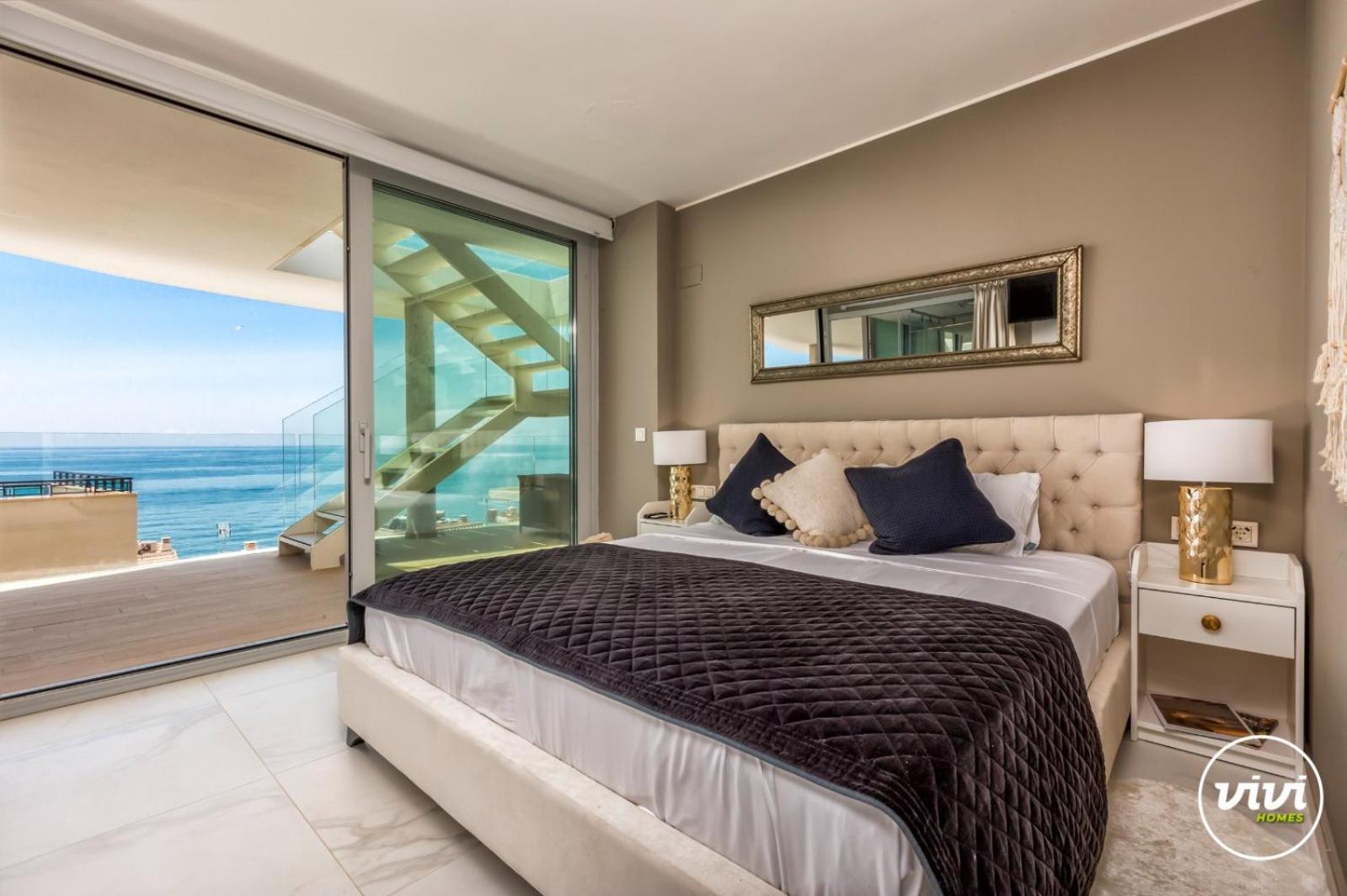 Vivi Homes - Kenzo Pool, Terrace & Sea View * Fuengirola