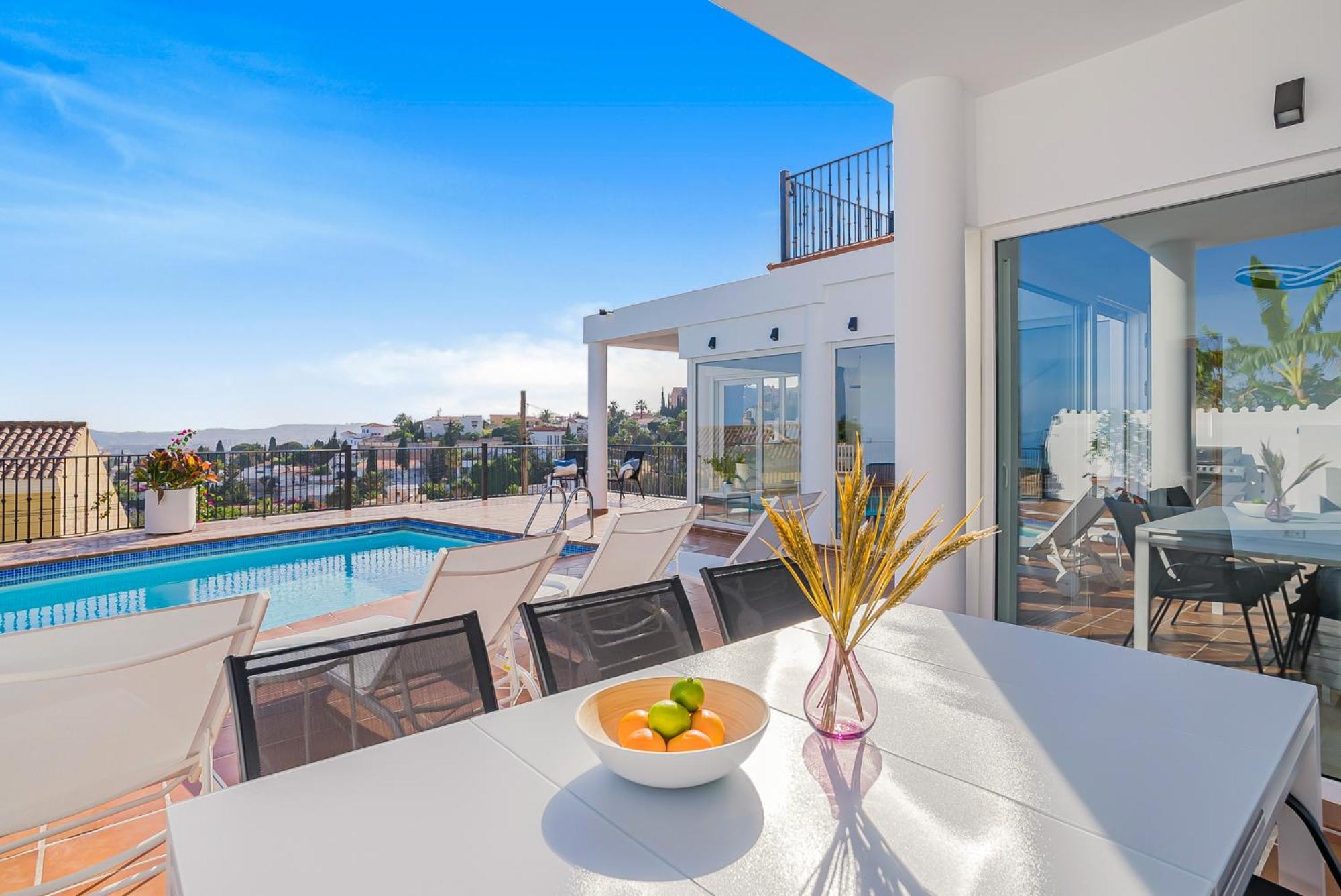 Torremimosas Villa *