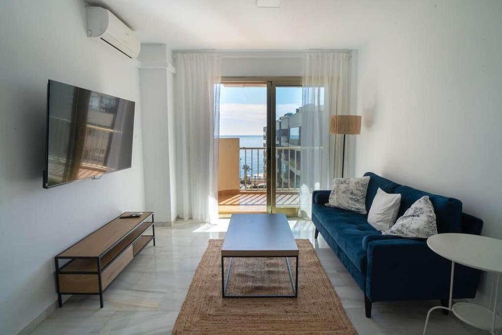 Apartment Spacious Three Bedroom Penthouse