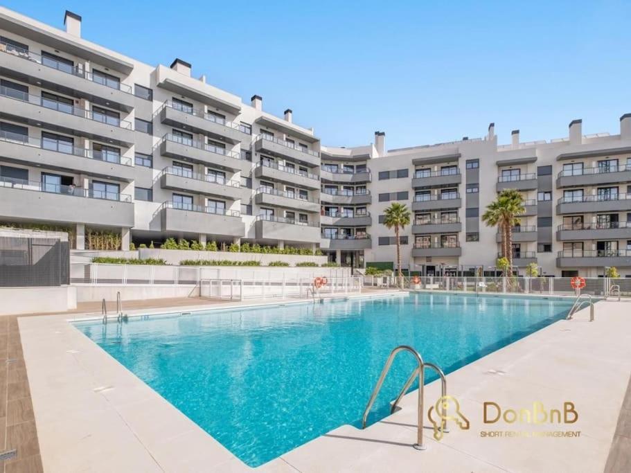 3 Bedrooms Mijas With Pool Apartment Fuengirola