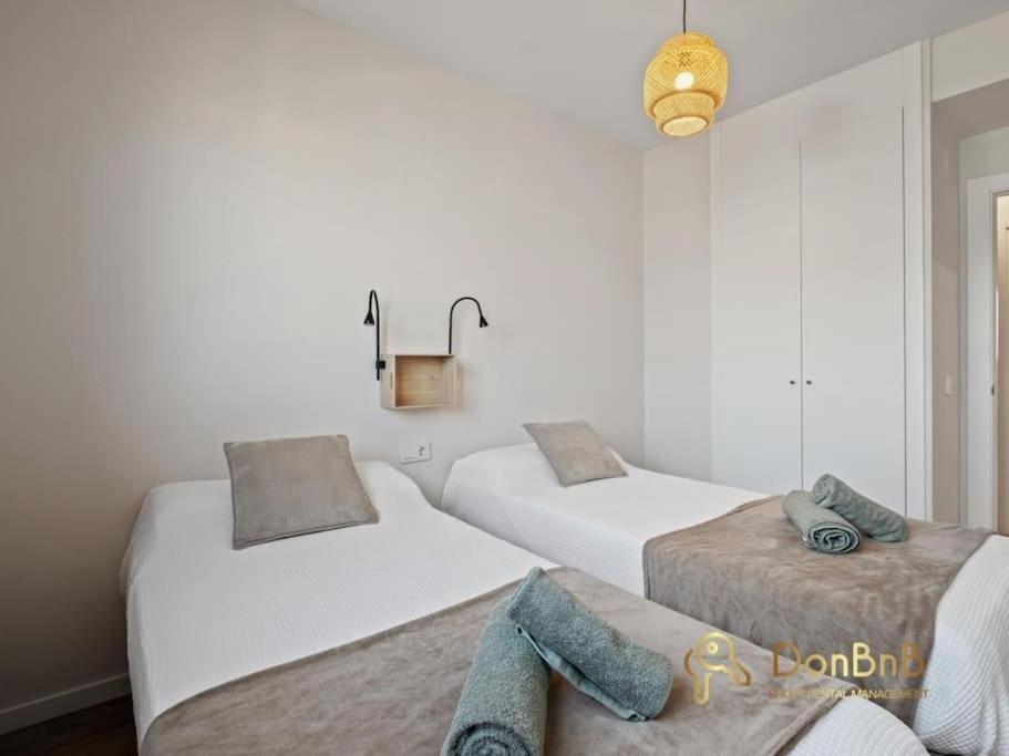 3 Bedrooms Mijas With Pool Apartment *