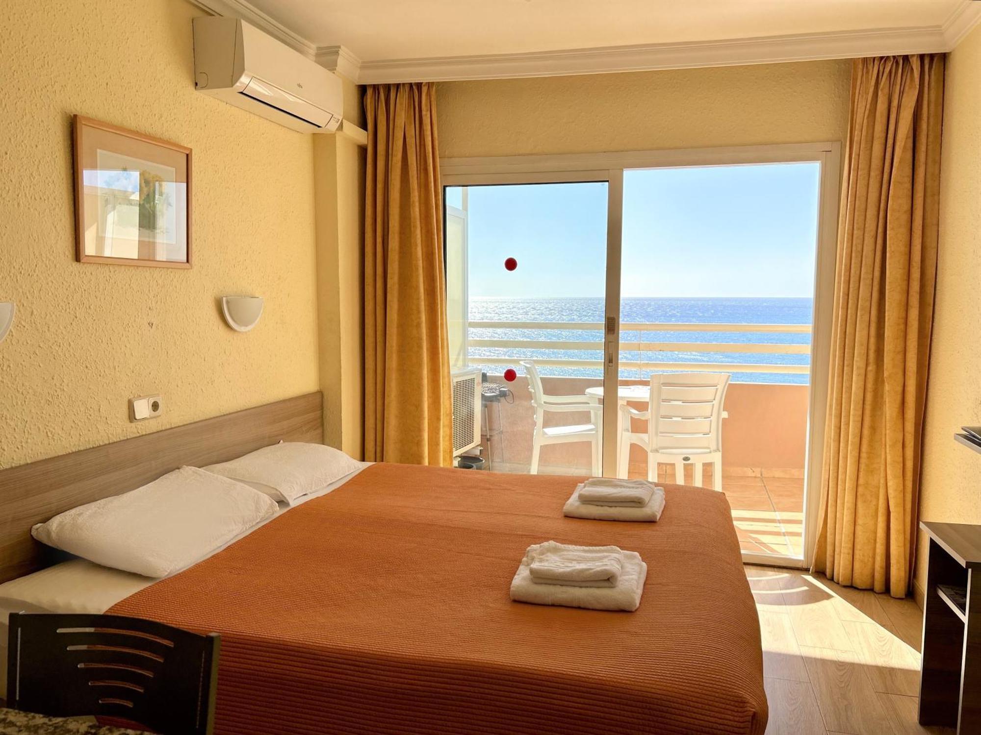 Stella Maris Estrella Del Mar Ecobeach * Fuengirola