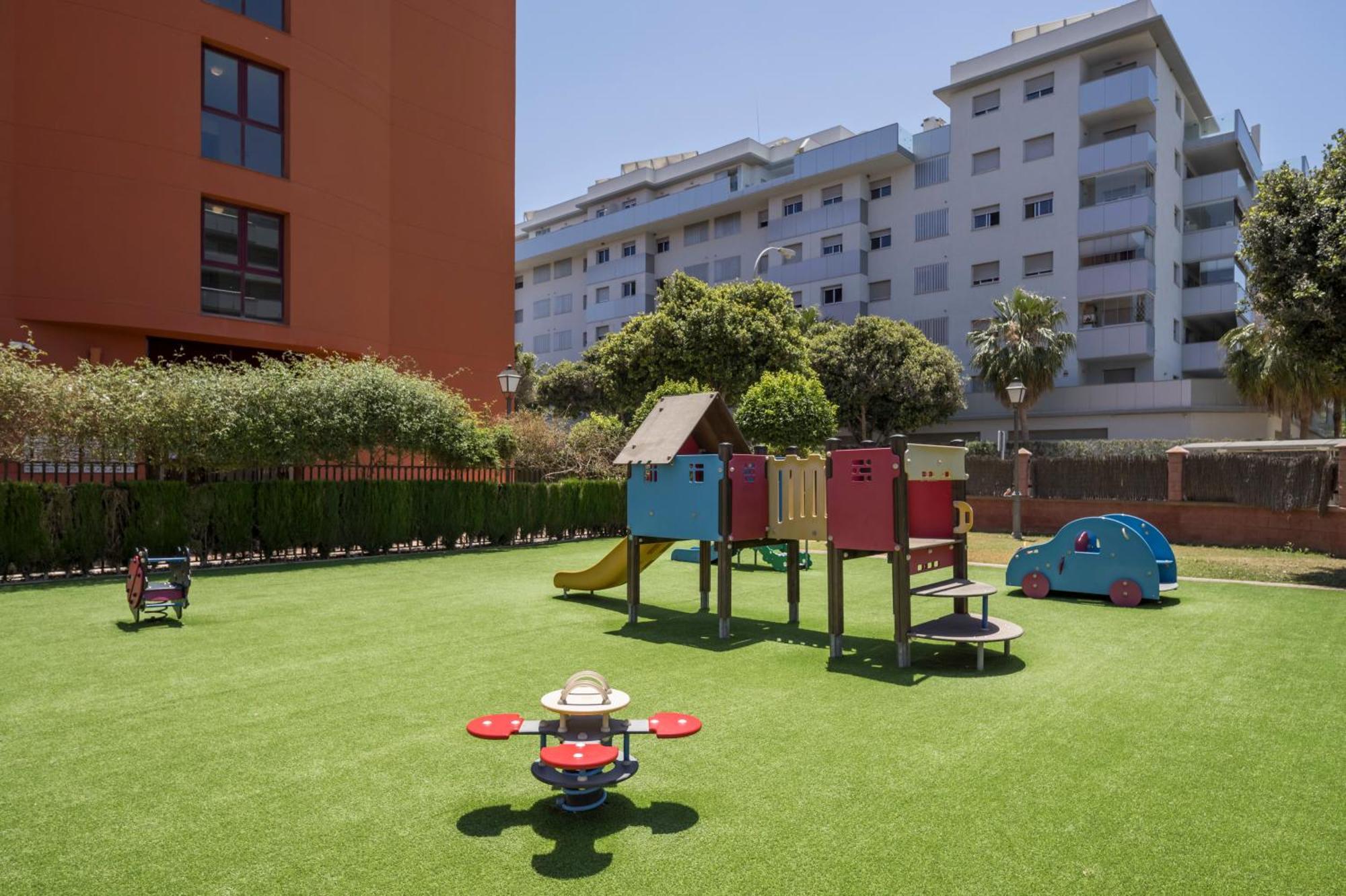 Ilunion Miramar Aparthotel 3*