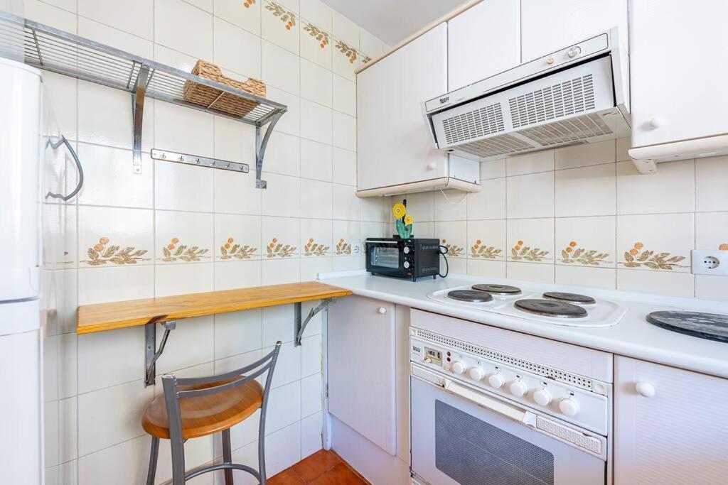 Spacious With Pool, 3 Min From The Apartment