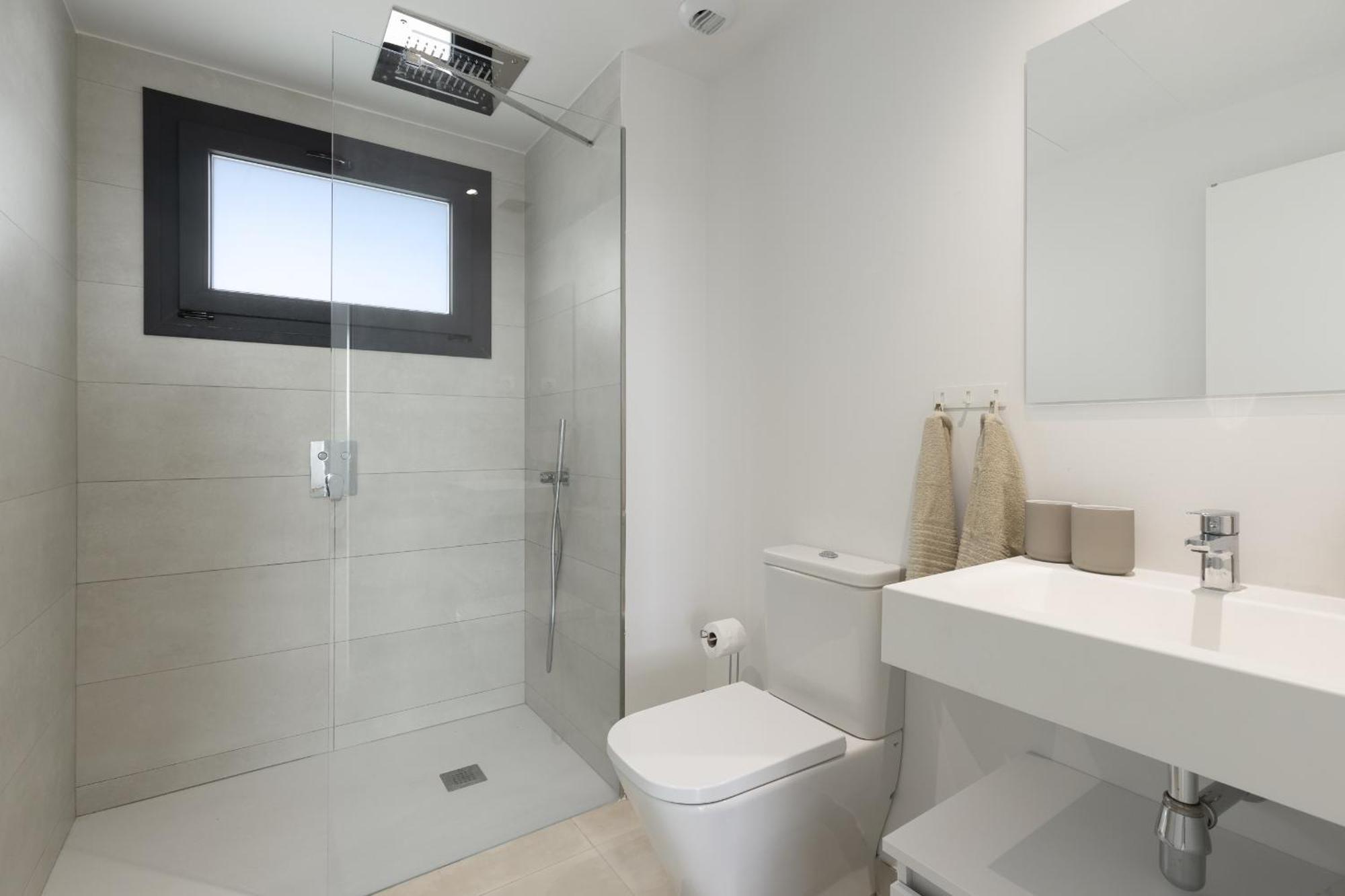 Elegant Luxury With Terrace In Higueron Apartment Fuengirola