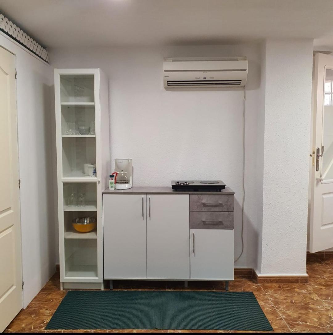 Cozy In Terraced House Homestay Fuengirola