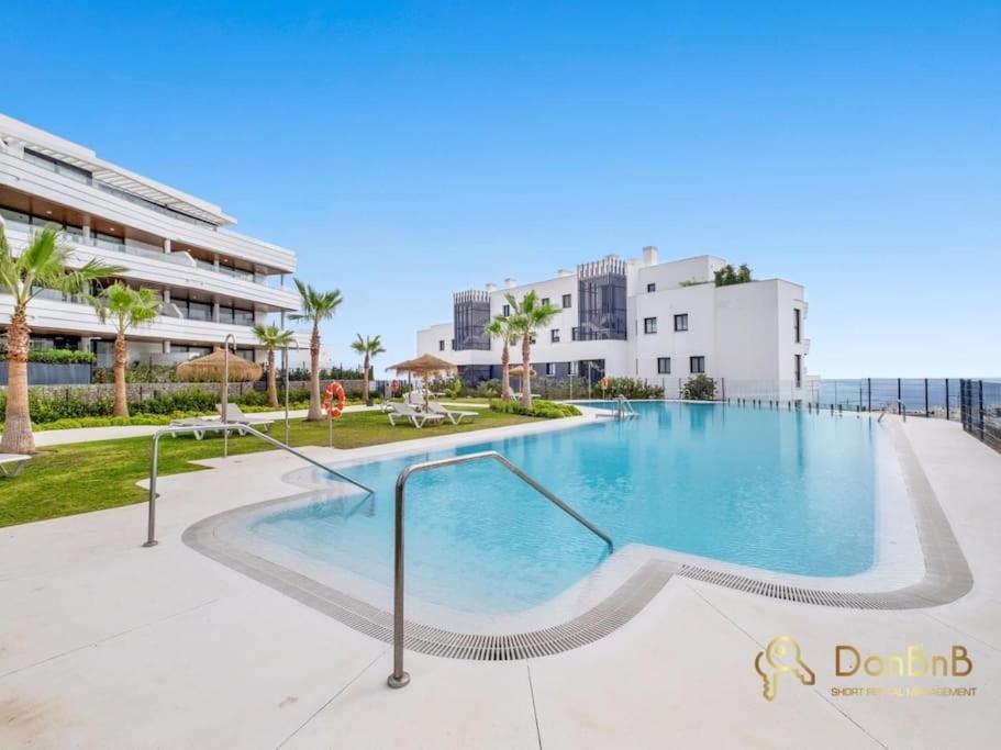 Con Jardin Y Piscina Privada En Higueron West * Fuengirola