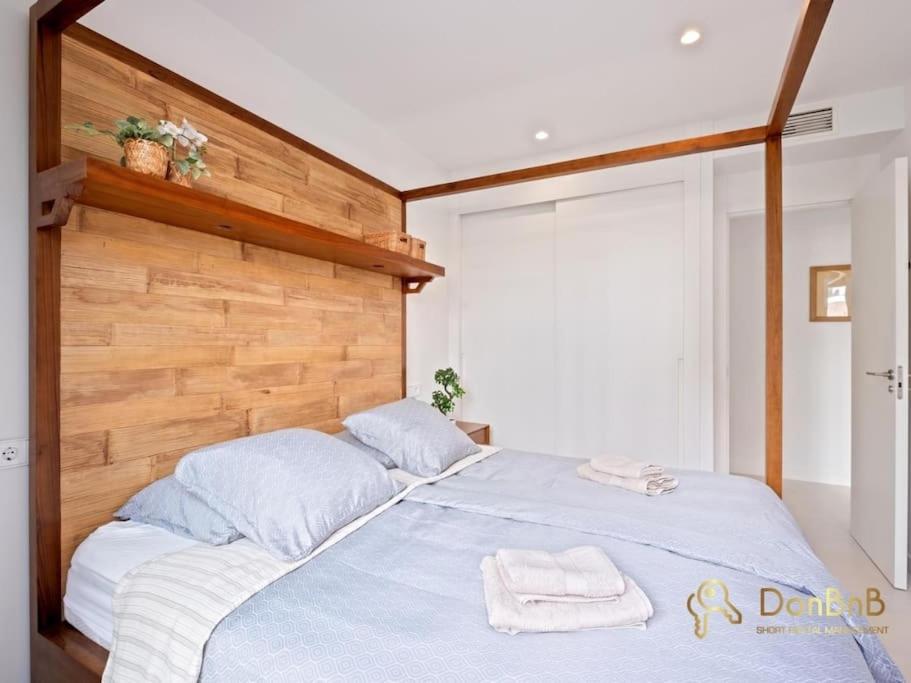 Con Jardin Y Piscina Privada En Higueron West Apartment