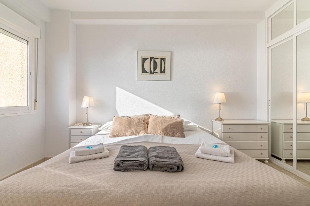 Cozy 2 Bedroom With Magic Sea View *