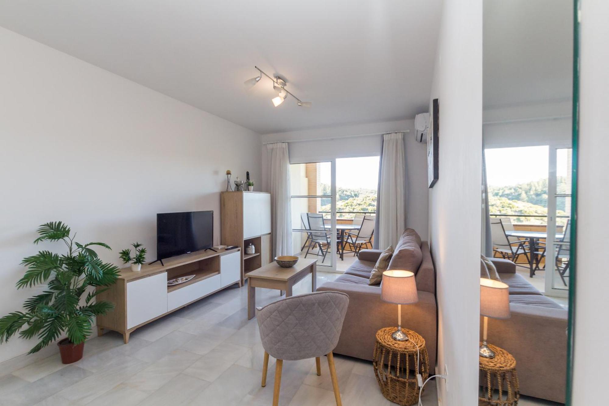 Winter - Luxury With Terrace Mountain Views Near Fuengirola