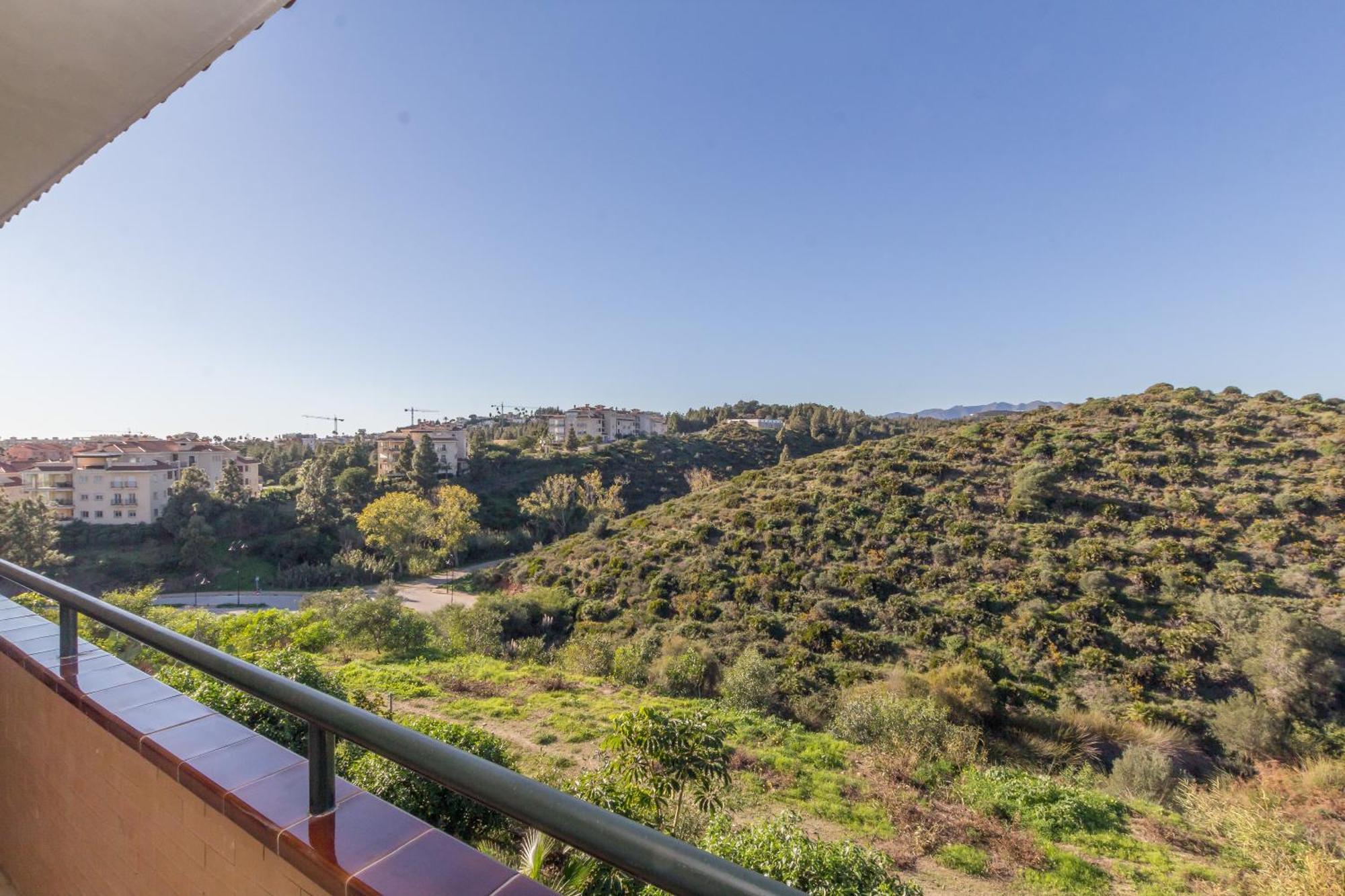 Winter - Luxury With Terrace Mountain Views Near Appartement Fuengirola