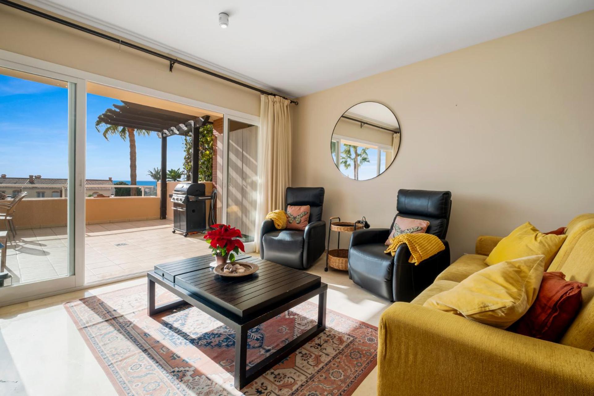 Huoneisto Malibu Sea View Penthouse With Jacuzzi By Costarentals - Ref 244 *