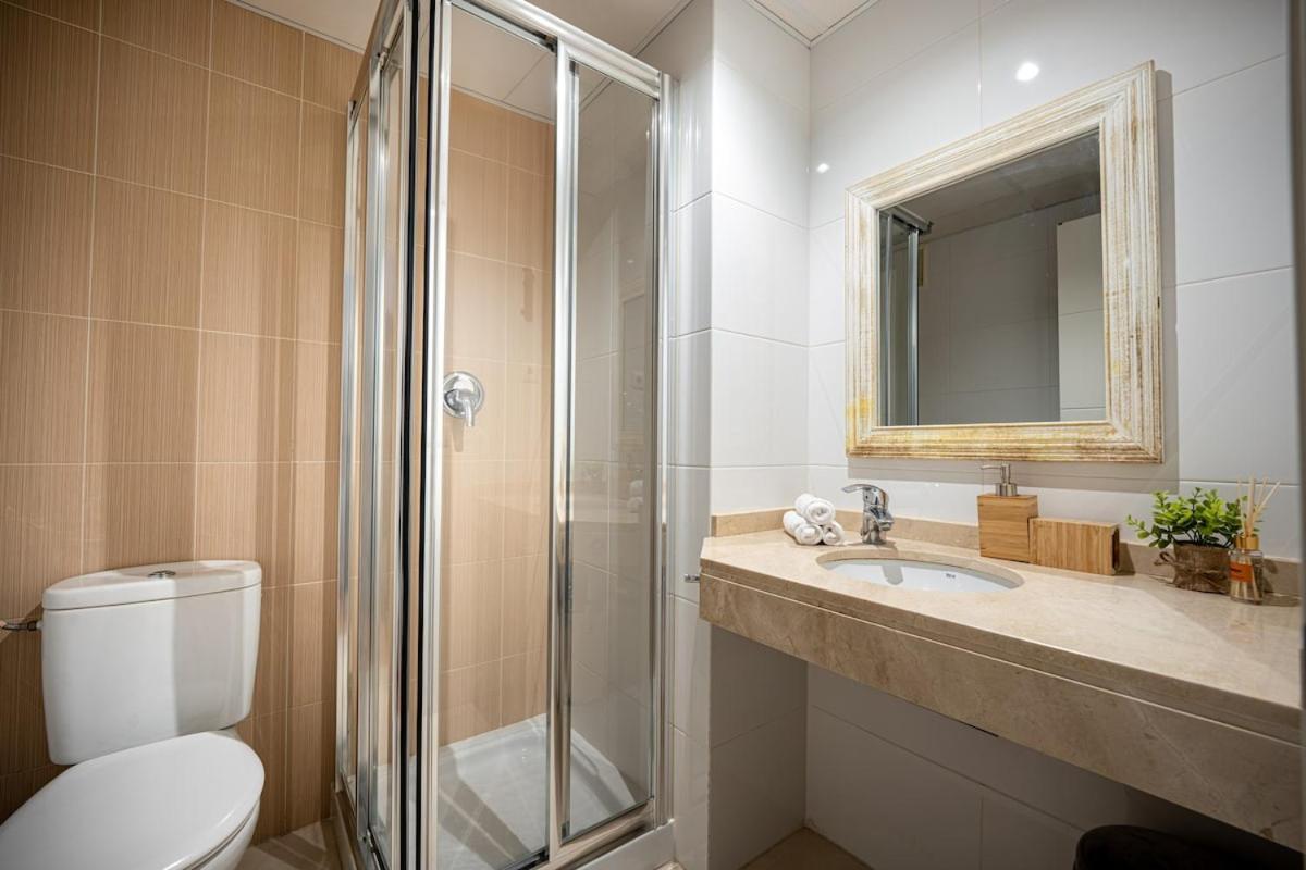 San Miguel - 2 Bed And 2 Bath - Miramar Shopping Apartment