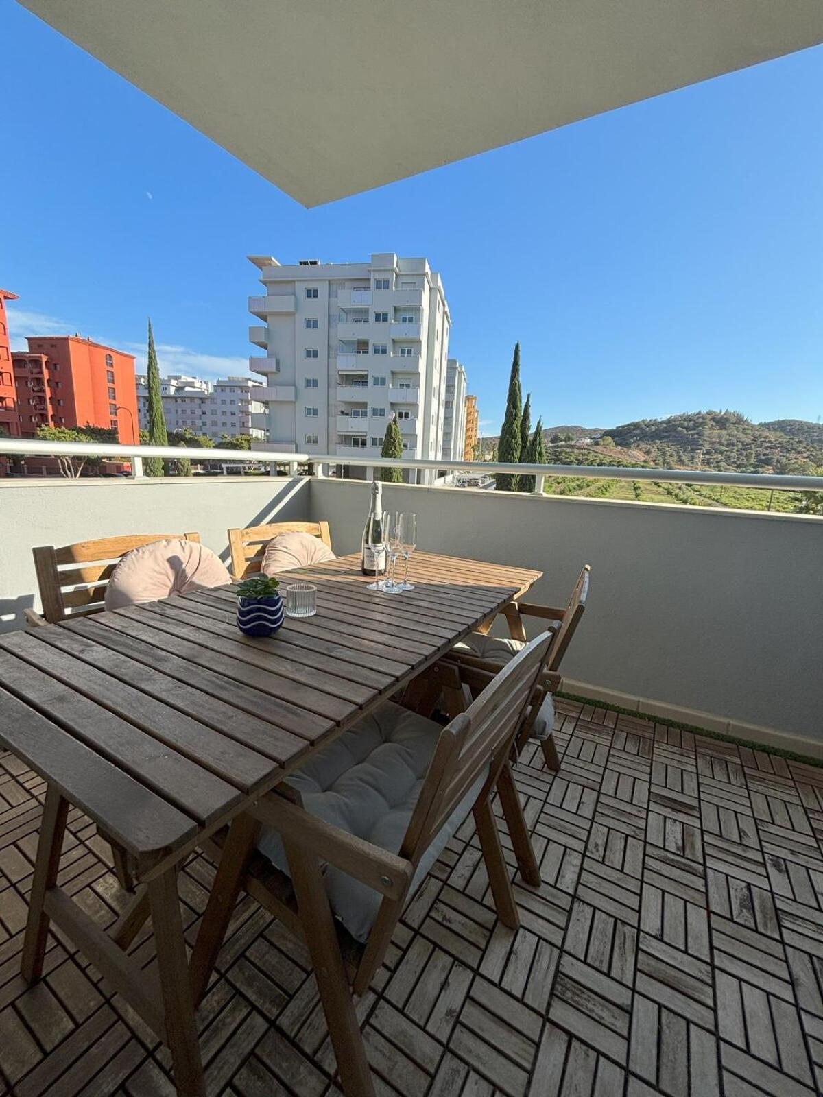 Apartment San Miguel - 2 Bed And 2 Bath - Miramar Shopping