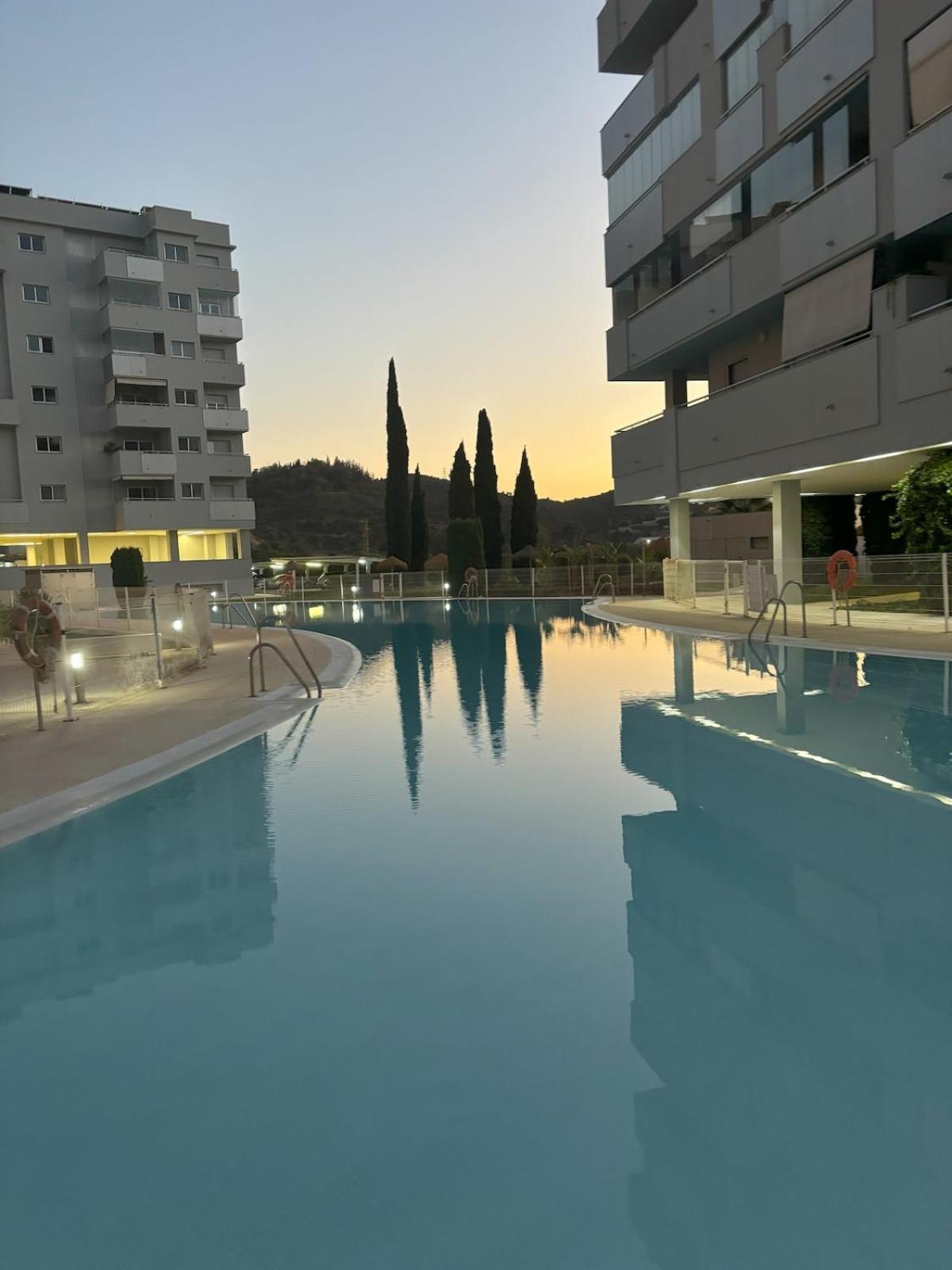 San Miguel - 2 Bed And 2 Bath - Miramar Shopping Apartment *