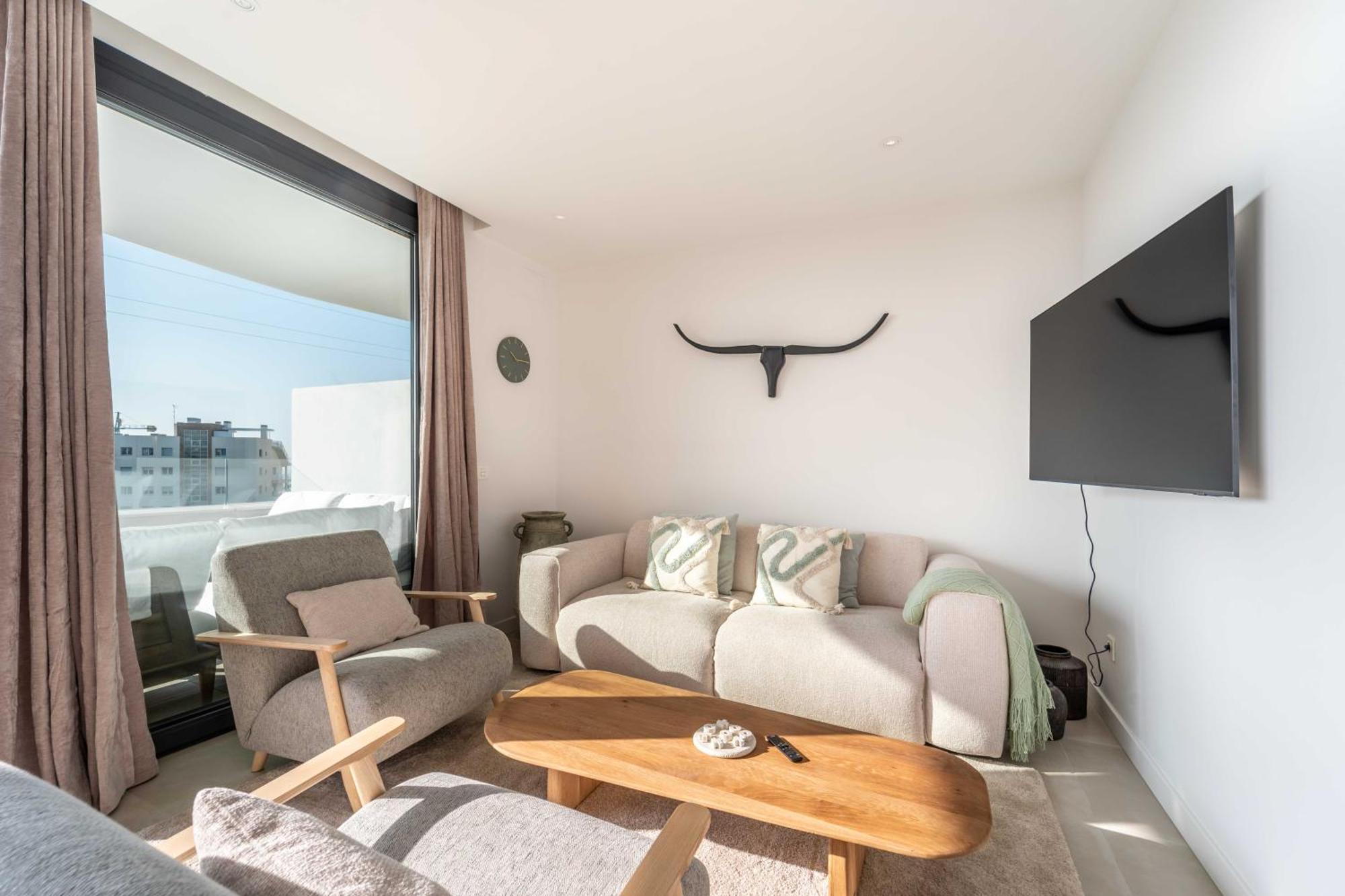Higueron West Collection - La Casa Lozano By Hwpc Fuengirola