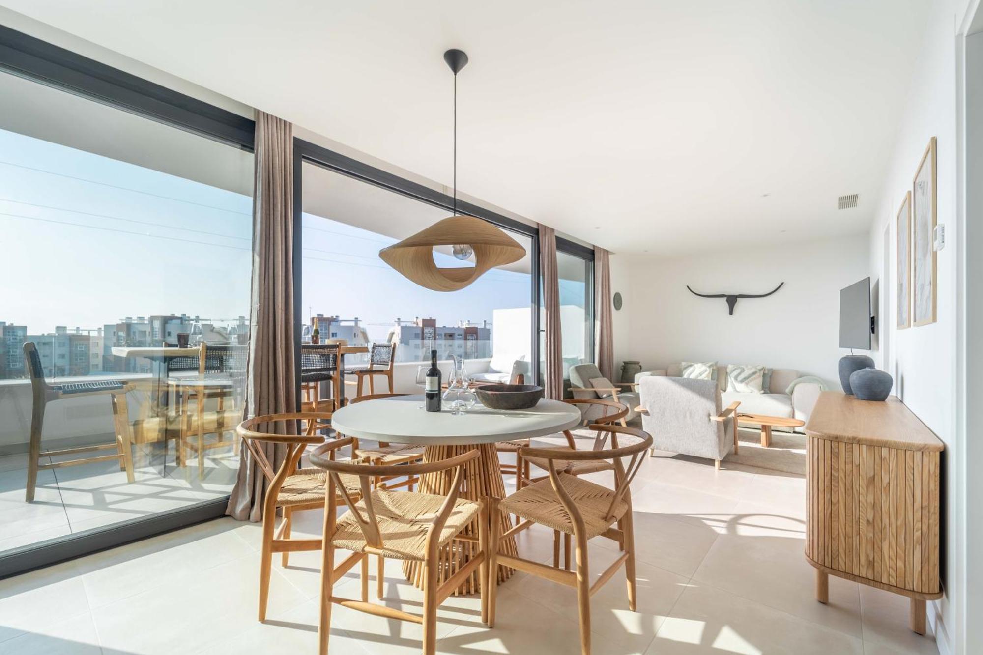 Higueron West Collection - La Casa Lozano By Hwpc