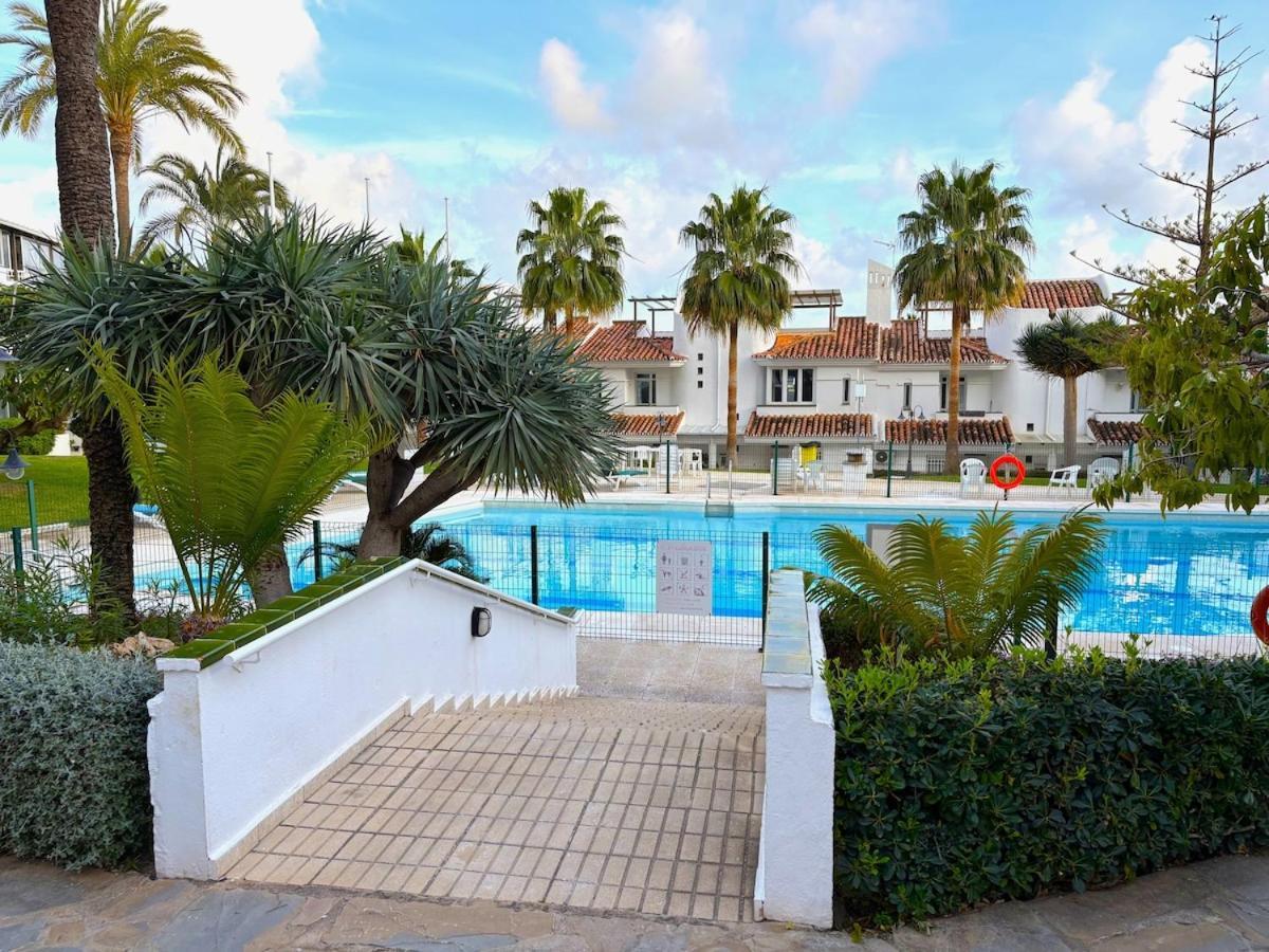 Evans Realty Bx Terraza & Piscina En Pacos *