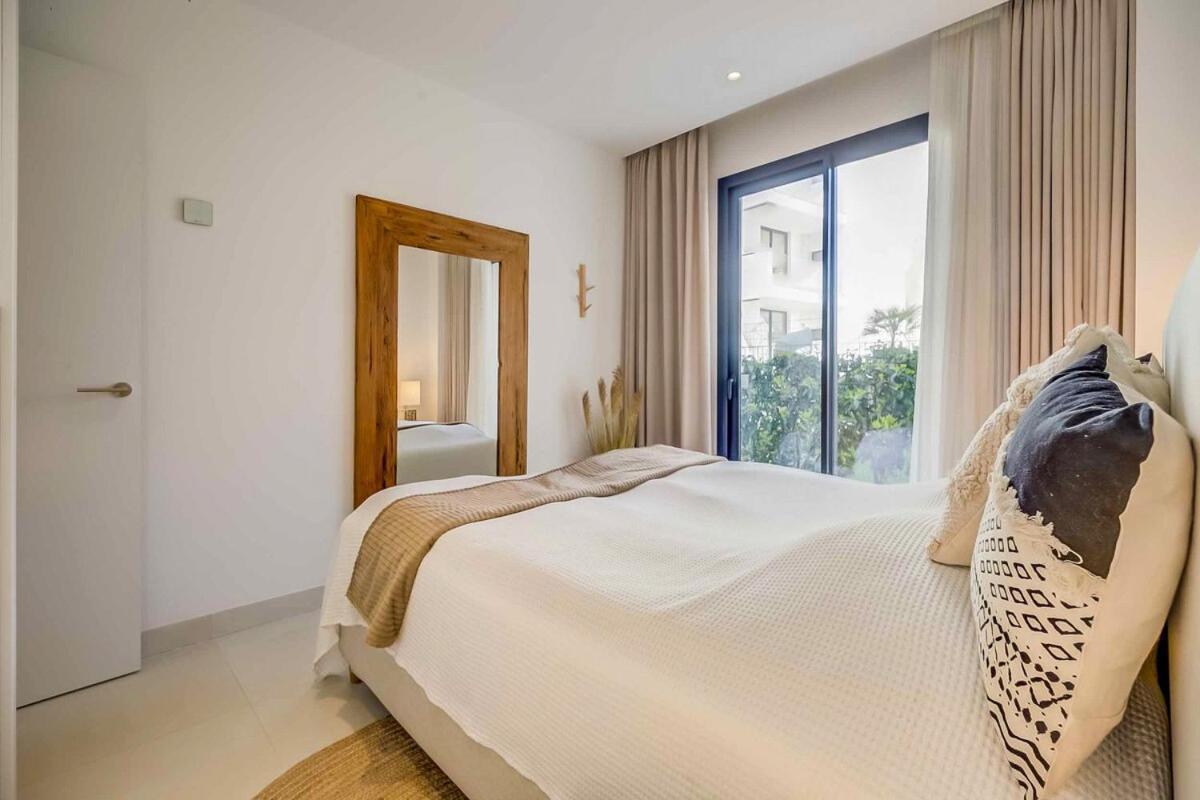 Appartement 131 - Luxury With Private Pool And Views, El Higueron