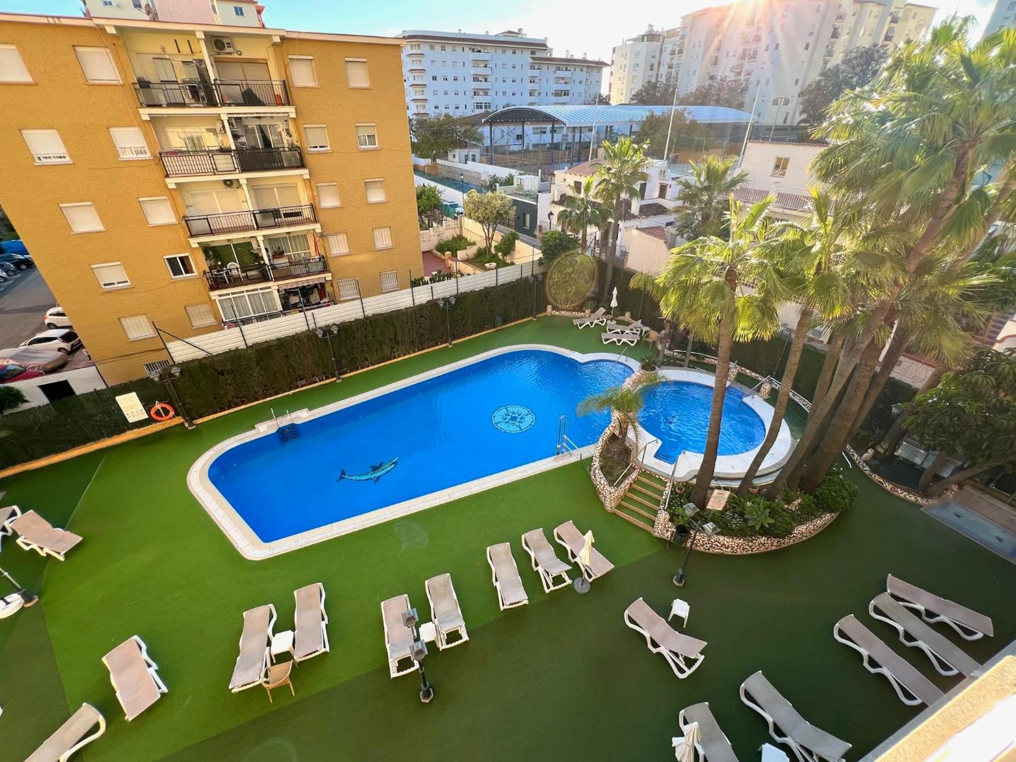 Bright And Cozy With Pool And Jacuzzi And Near Apartment *