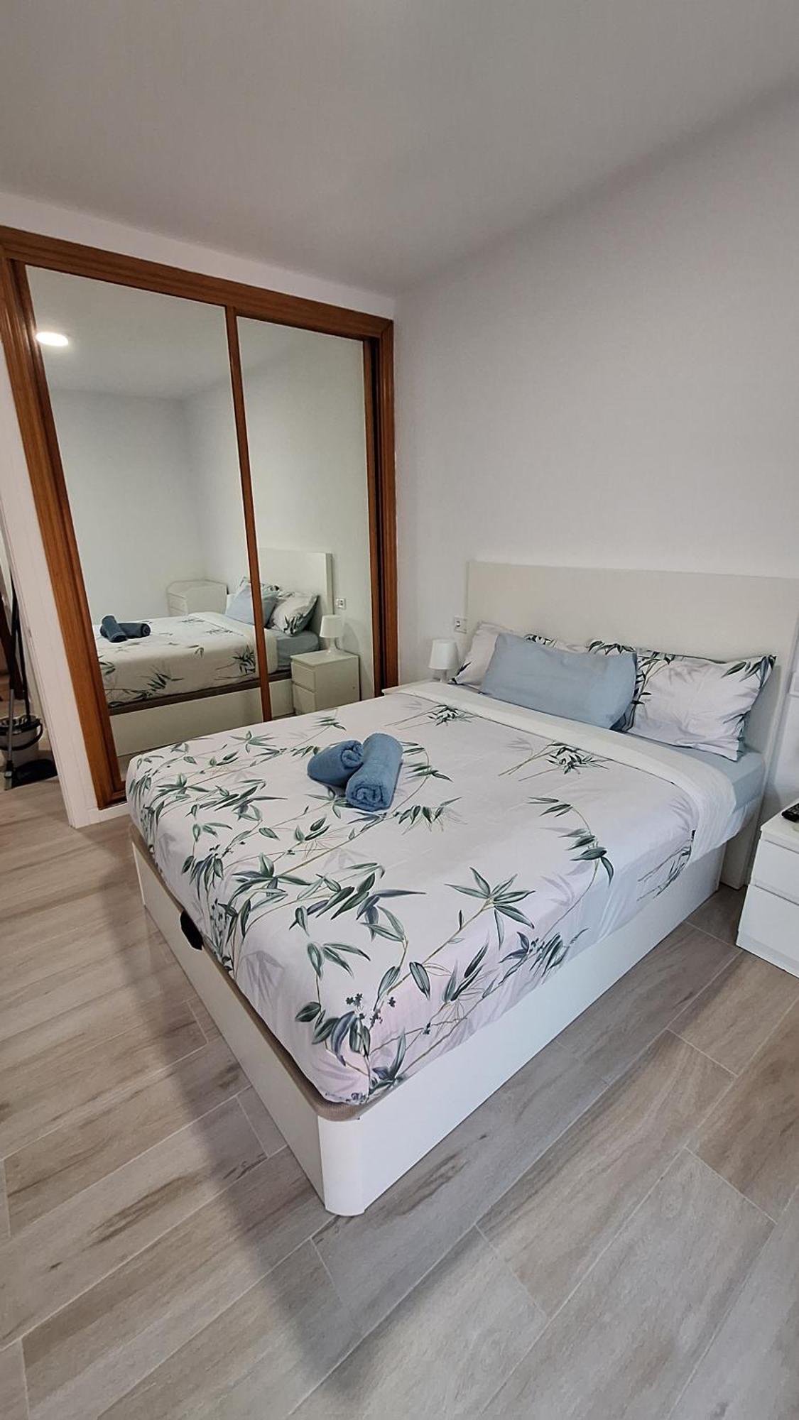 Perla 5, Primera Linea De Playa Y Centrico Appartement *
