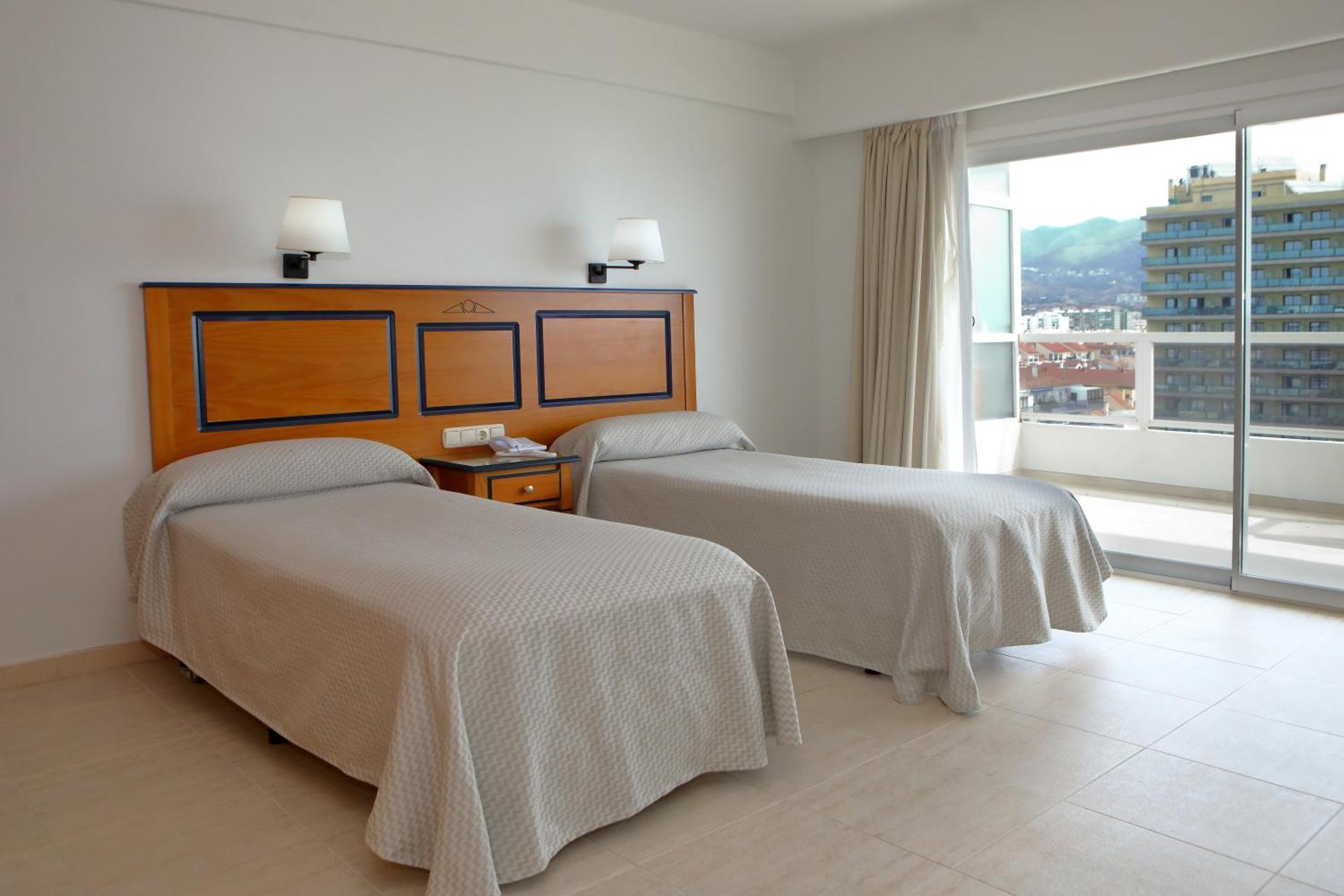 Apartahotel Pyr