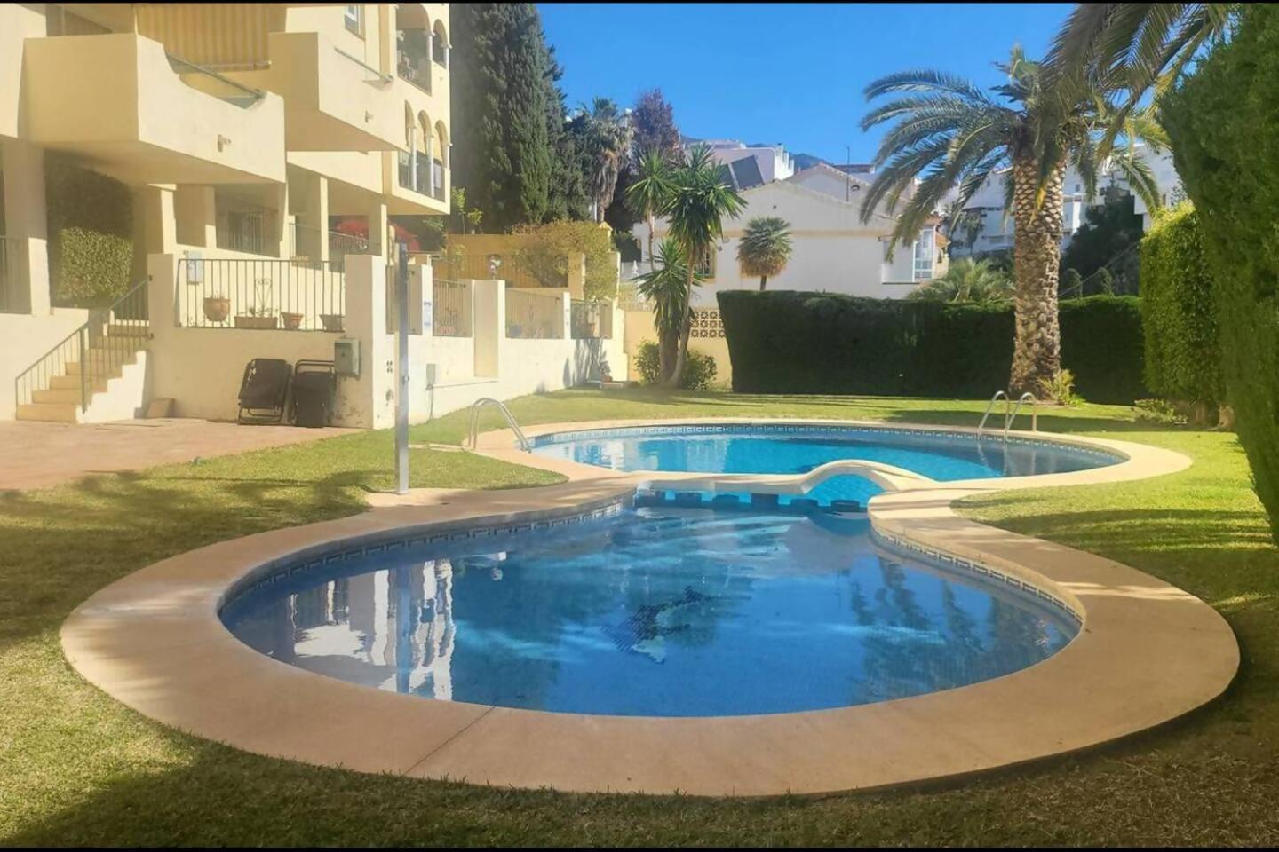 Cyv Simple Living Near W Pool In