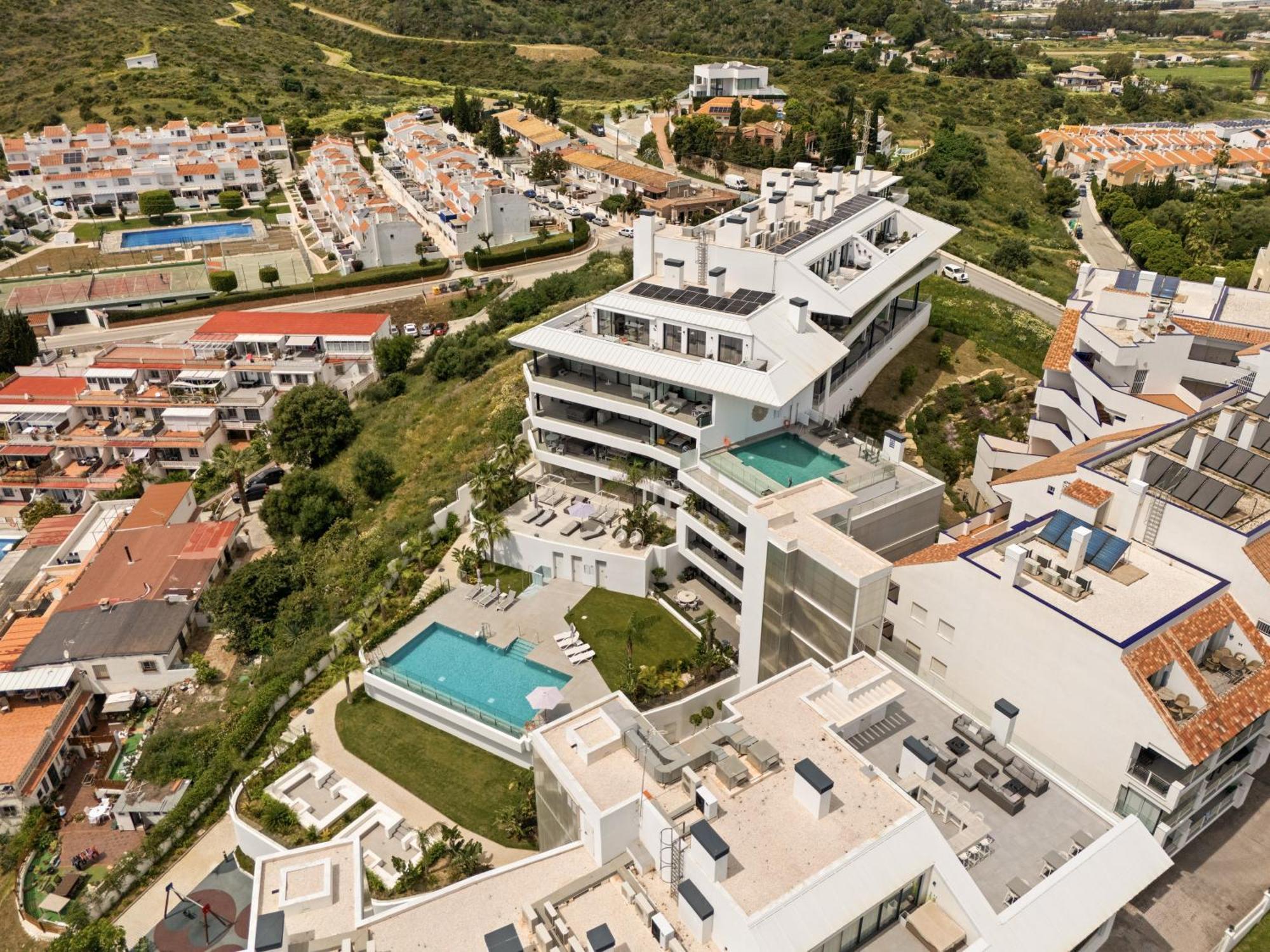 Luxury Tomaso - The View Apartment Fuengirola