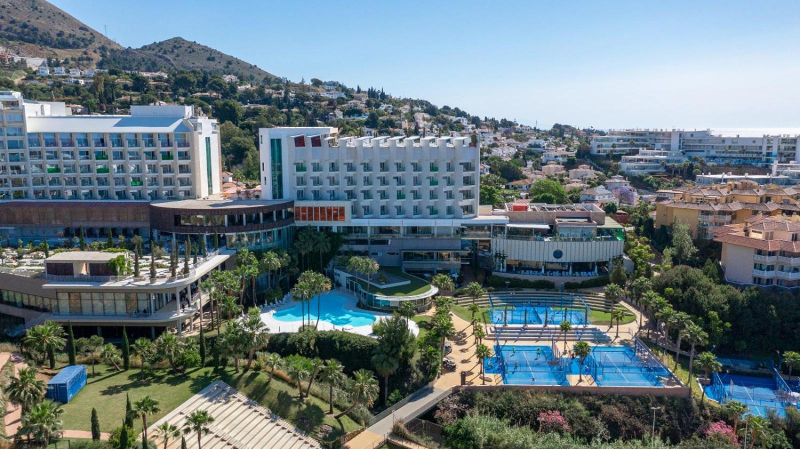 Stylish Luxury With Terrace In Higueron Apartment Fuengirola