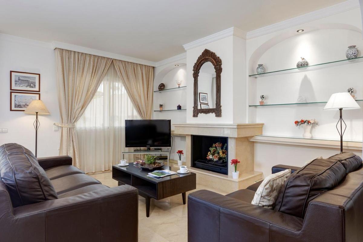 Coto Paz Dos Villa Fuengirola