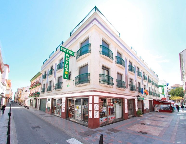 Reyesol Hotel