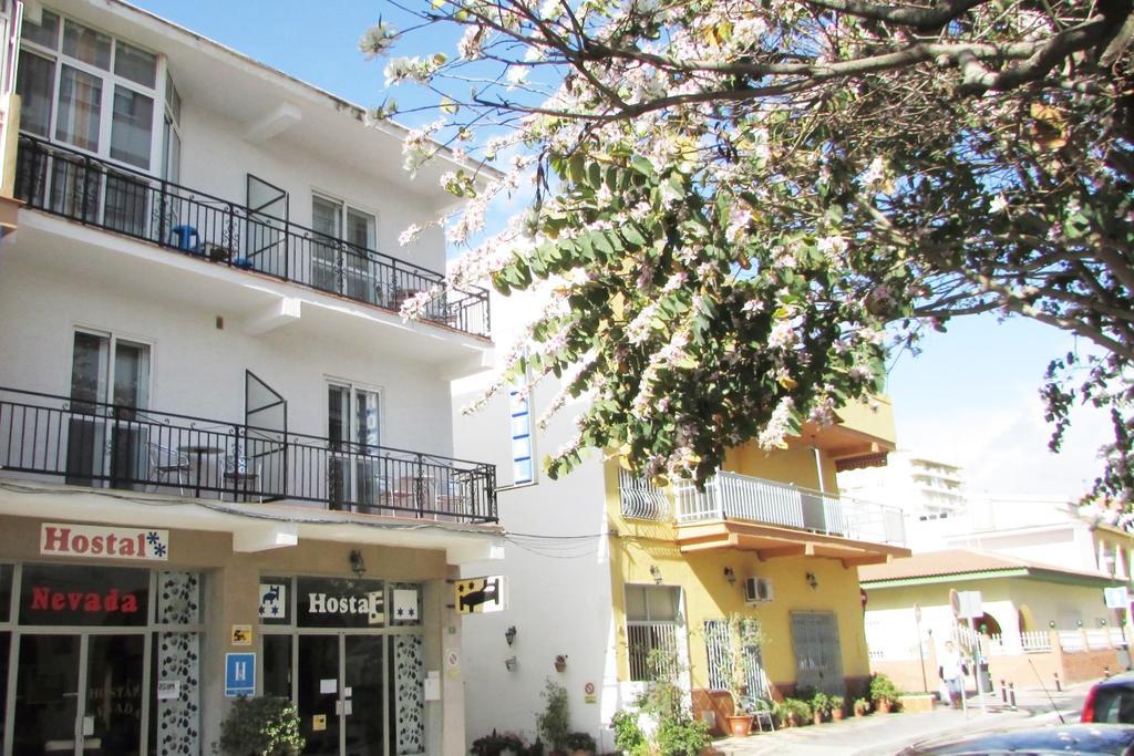 Nevada Hostel *