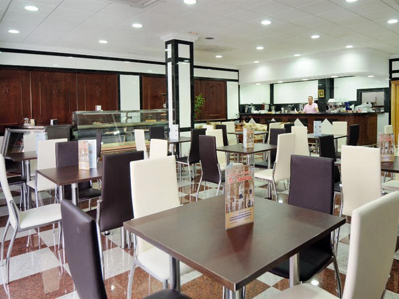 Reyesol Hotel 2*