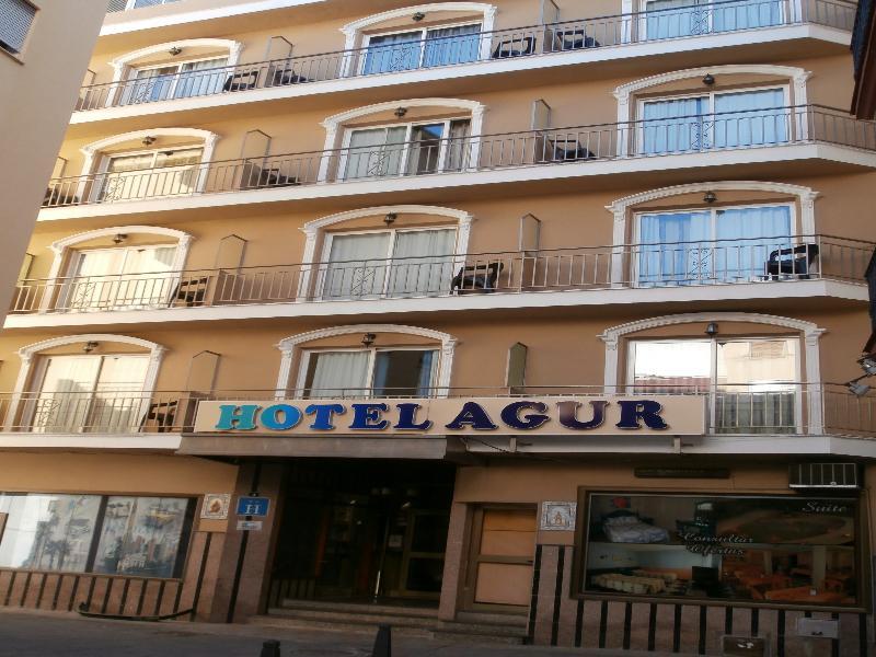 Agur Hotel 2*