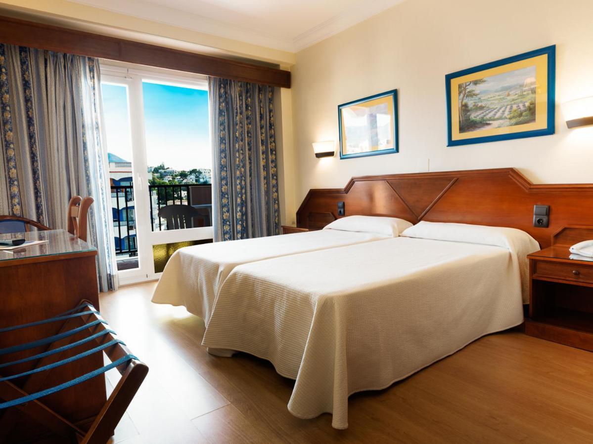 Monarque Park 4*