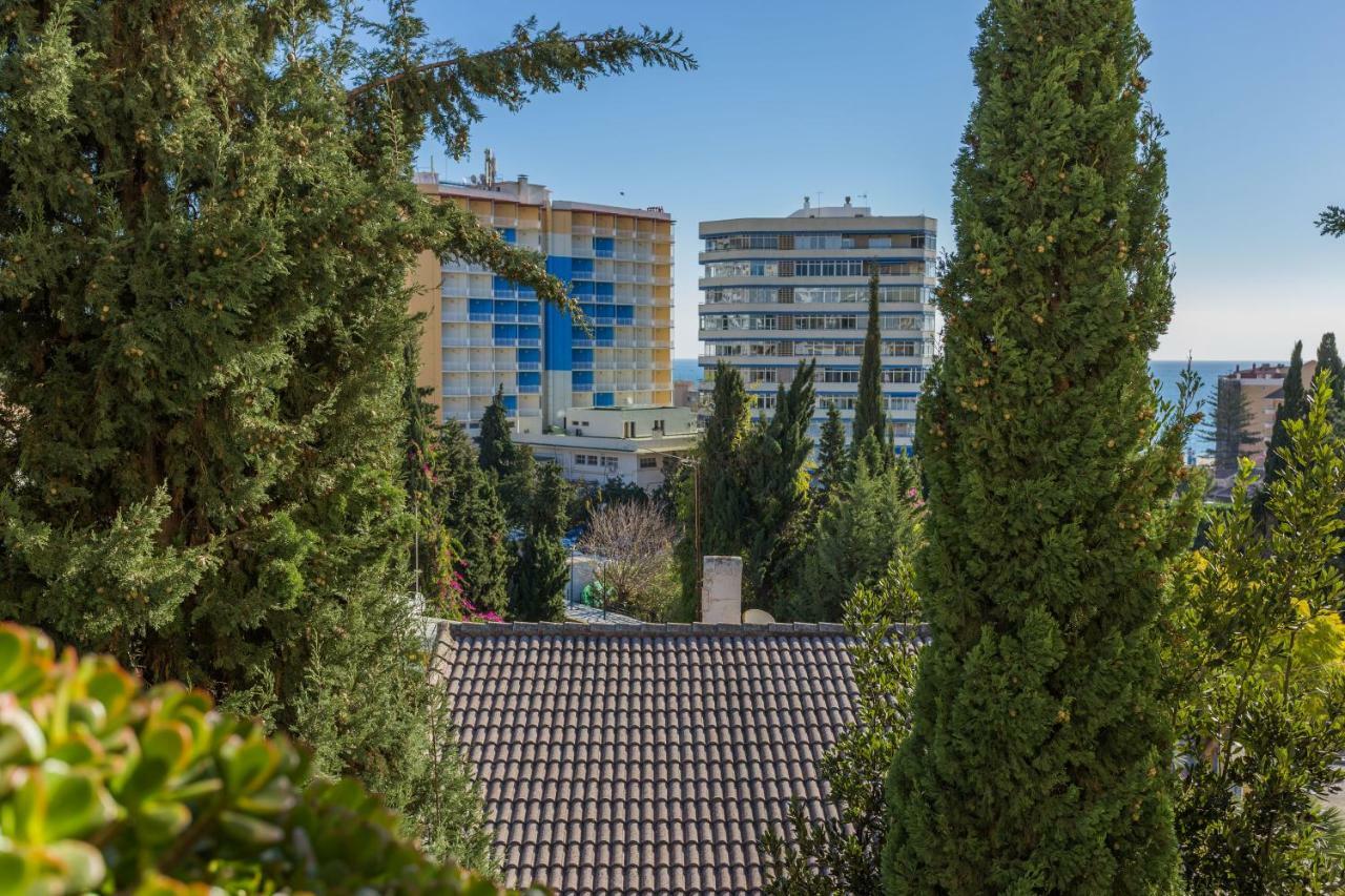 2br Urban Getaway - Good Wifi, Swimming Pool Apartment *