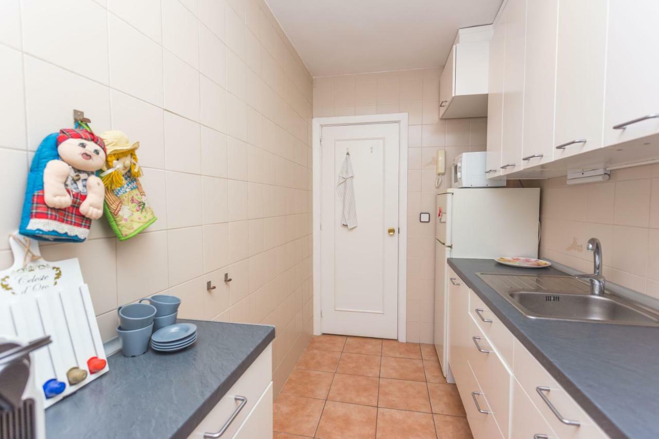 Apartment 2br Urban Getaway - Good Wifi, Swimming Pool