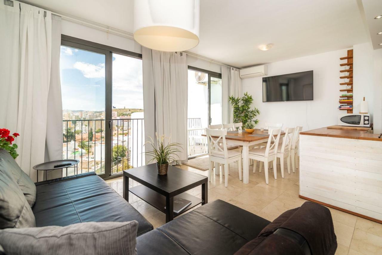 Torreblanca 4bdr Townhouse With Stunning Views Casa de férias Fuengirola